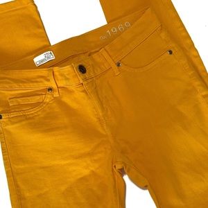 GAP | Mustard Legging Jeans